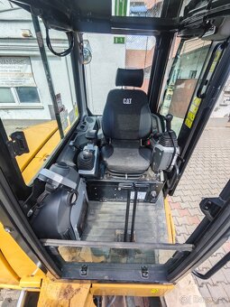 Pásový bagr Caterpillar CAT 305E2, r.v. 2019 - 9