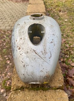 Jawa CZ 250 350 velka kyvacka - nadrz - 9