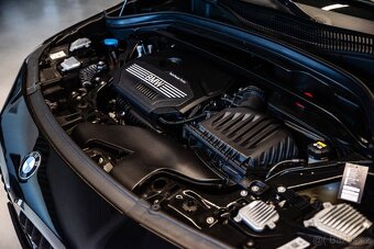 BMW X2 sDrive18i Advantage Plus - 20 tis. km, servis - 9