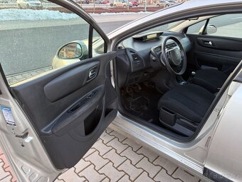 Citroen C4 1.4i 16V ČR STK 2/2028 - 9