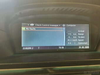 BMW E60 2.2 benzin - 9