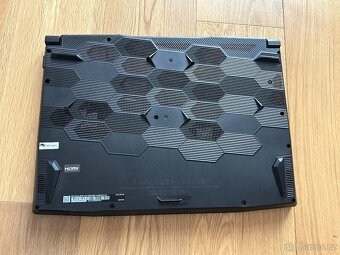 MSI Katana GF66 11SC-685CZ - 9