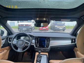 Volvo V90 D4 Inscription AWD | Panorama, PilotAssist - 9