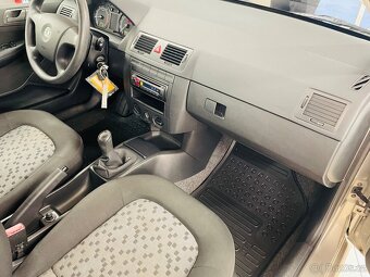 Škoda Fabia 1.2- 47 kw, ČR,1. MAJ, KLIMA 2006 - 9