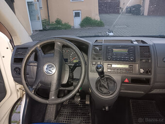 VW T5 Caravelle 2.5TDI - 9