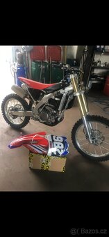 Honda CRF 250R - 9