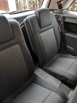 Opel Zafira 1.8 Ecotec 7 míst Nová STK - 9