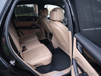 Porsche Cayenne 3.0i V6 LED rv.2019 , zachovalý stav - 9