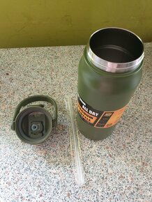 1.5L Termoska nerez kemping s brčkem na horké i chlazené 30H - 9