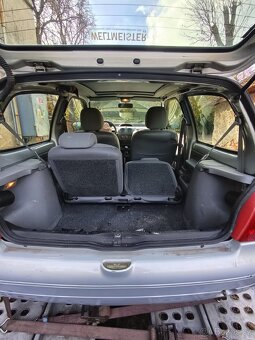 Renault Twingo I 1,2 55kw r. 2006 - 9