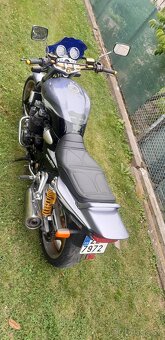 YAMAHA XJR 1300 - 9
