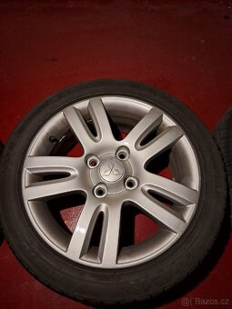 Alu kola Mitsubishi Colt - R16 4x114.3, 205/45/16 DOT1822 - 9