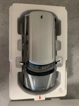 Mini Cooper S Clubman silver 1:18 Kyosho - 9