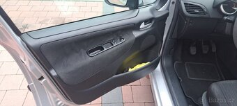 Peugeot 207 1,4HDi 50kW - 9