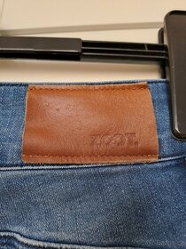 Dámské slim fit džíny ZOOT, vel. 40 - 9