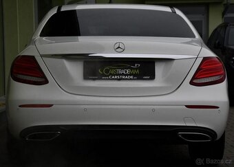 Mercedes-Benz Třídy E 220d 4M NEZ.TOP LED TAŽNÉ - 9