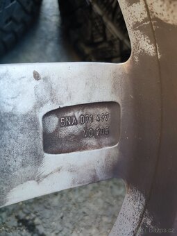 Alu kola 5x112 R17 215/65 - 9