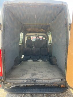 Iveco Daily 2.3td 85kw rok 2005, najeto 415 tisic - 9