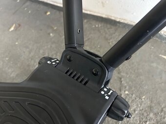 ZOPA Stupátko ke kočárku Segboard, skateboard - 9