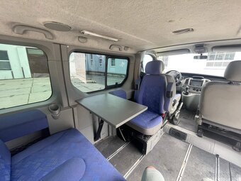Opel Vivaro Life Westfalia - WEBASTO -- SPANÍ - stoleček - 9