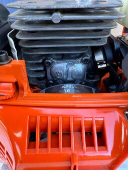 Husqvarna 353, Nová Motorová Pila - 9