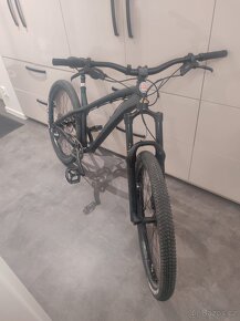 Dartmoor Hornet Pro 2018, 27,5+ 2,8", vel L - sleva na 1900 - 9