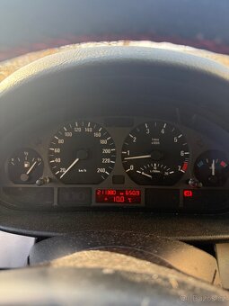 Bmw E46 Touring 318i 105kw,xenon,PDC,kůže. - 9