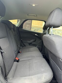 Ford Focus 1.0 EcoBoost , nová STK, 74 kW, klimatizacee - 9