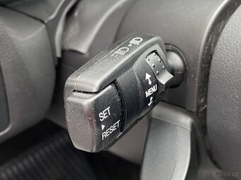 Ford Focus 1.6TDCi , 66 kW nafta, 2011 - 9