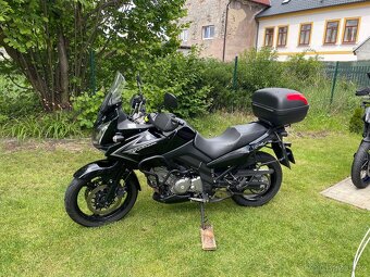Suzuki DL650 V-Strom - 9