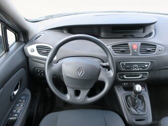 Prodám Renault Scenic 1.6 i 81 kW Expression - 9