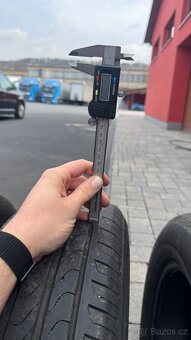 Letní Pirelli 205/60/16 96v - 9