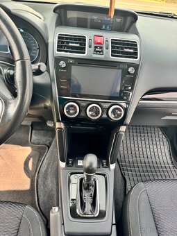 Subaru Forestr 2.0i 4x4 - 9