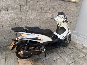 Piaggio Beverly 400 Tourer 2009 - 9