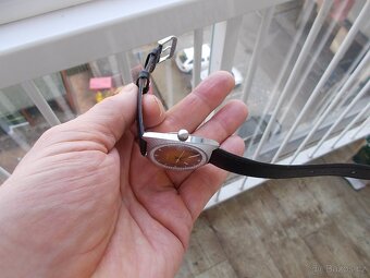 krasne funkcni mene vidane hodinky 17 jewels prim rok 1973 - 9