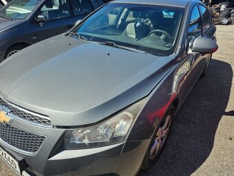 Chevrolet Cruze 1.6i, 83 kw - 9