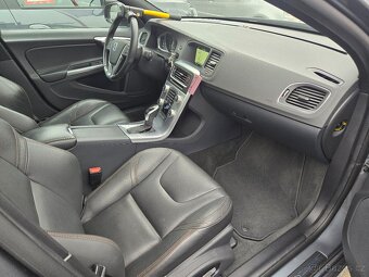 Volvo S60 Cross Country Summum 2,0d 140kW - 9