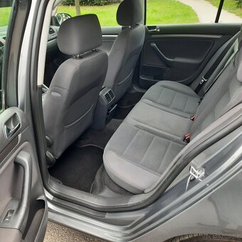 Volkswagen golf 5 2.0tdi,103kw,221000km. - 9