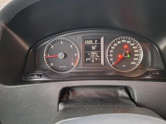 Volkswagen t5 GP 2.0 tdi 103 kw dsg 375000km - 9