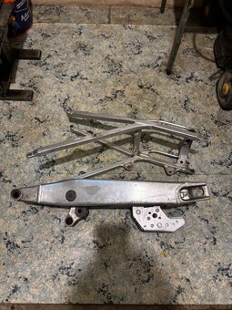 Husqvarna CR 125 1999 díly - 9