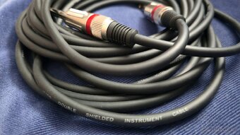 Barcus-Berry 1330 předzesilovač - 9