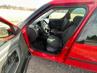 Prodám Škoda Roomster 1.2 TSI tažné zařízení panorama - 9