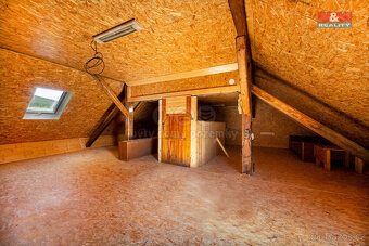 Prodej rodinného domu, 2607 m², Králíky, Dolní Boříkovice - 9