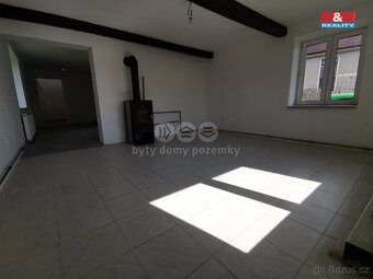 Prodej rodinného domu, 245 m², Cerekvice nad Bystřicí - 9