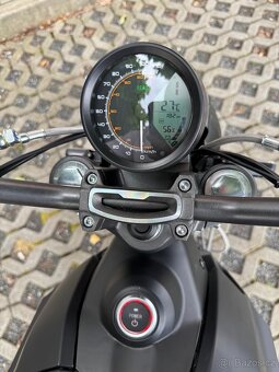 e-moto, VMoto, elektrická motorka Super Soco TC Max - 9