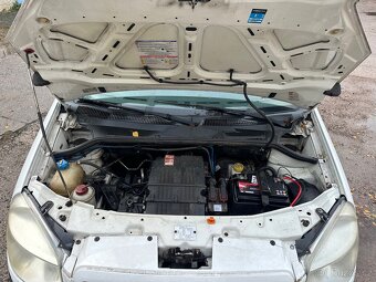 Fiat Doblo Cargo 1.4, 5 míst - 9