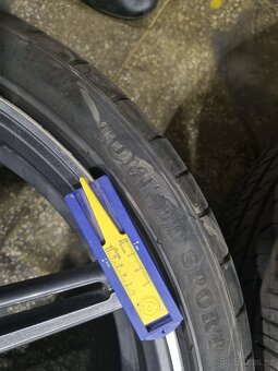 Alu kola pro BMW Motec Aventus MCT11 R19 5x120 - 9