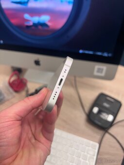 Apple iPhone 12 mini 256GB Bílá 100% - 9
