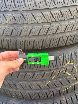 215/65 R16C Transporter T6 T5 / Multivan zimní sada - 9