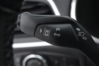 Ford Galaxy 2.0 TDCI 132kW Titanium 7 míst - 9